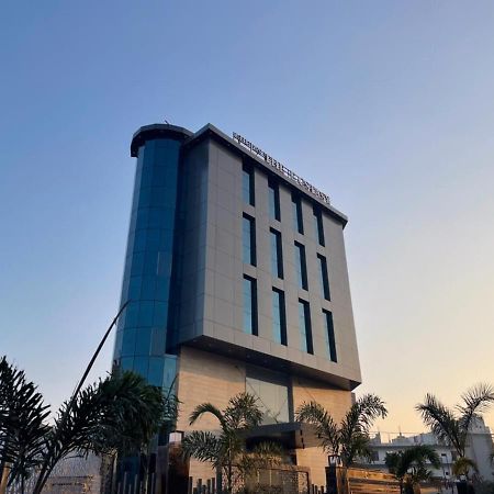 Hotel The Ecstasy Chinhat Exterior photo